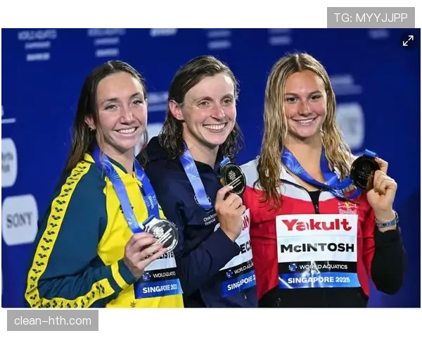 凯蒂·莱德基生涯后期持续展现统治力，稳步刷新纪录