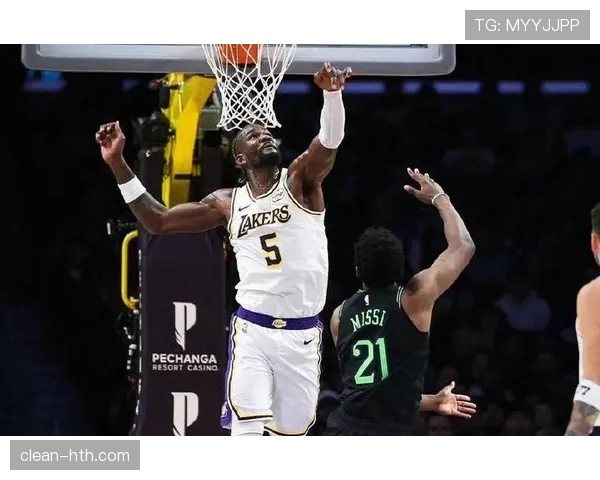 锡安突破拉开内线威胁提升球队关键进攻效率